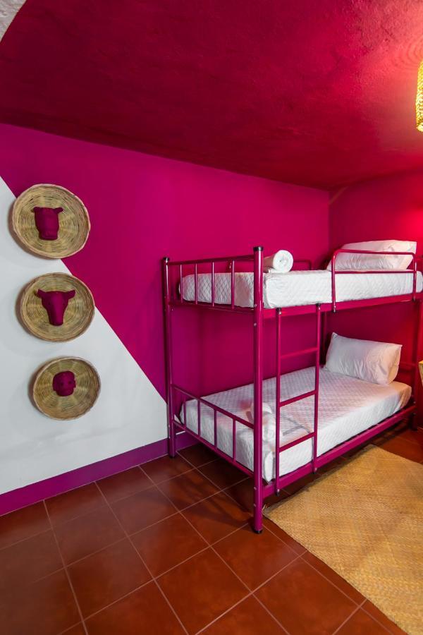 Why Not Hotel Antigua Dış mekan fotoğraf